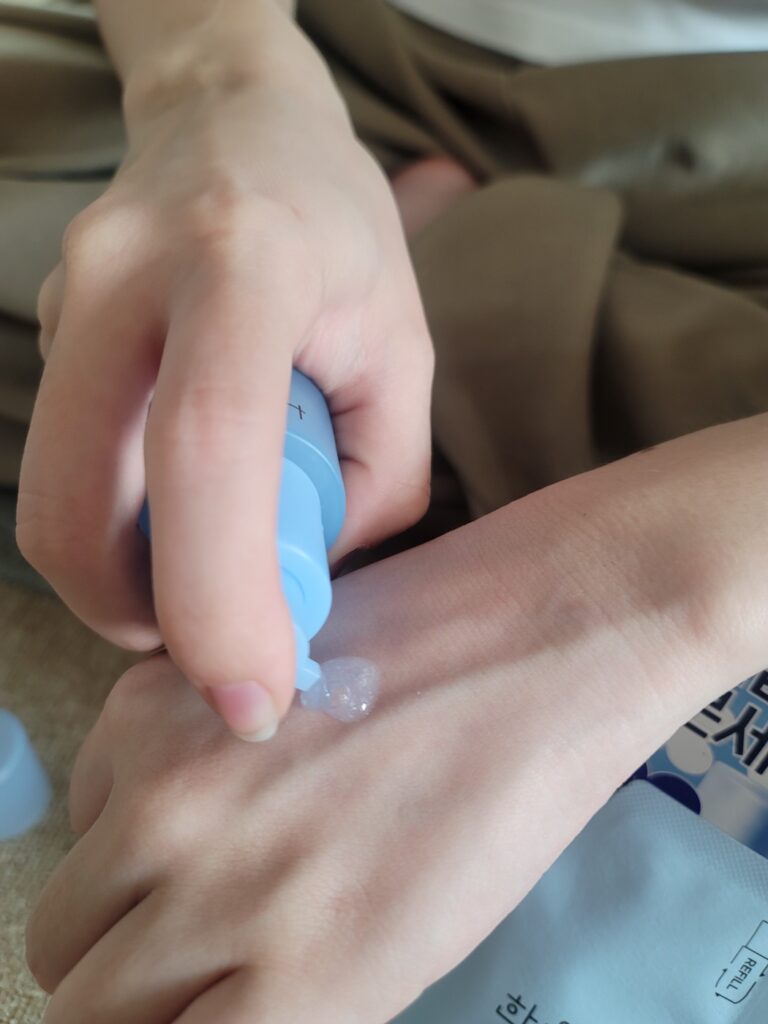 Hanyul Artemisia Hydrating Serum review
